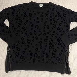 Peyton Jensen Side Zip leopard print sweatshirt